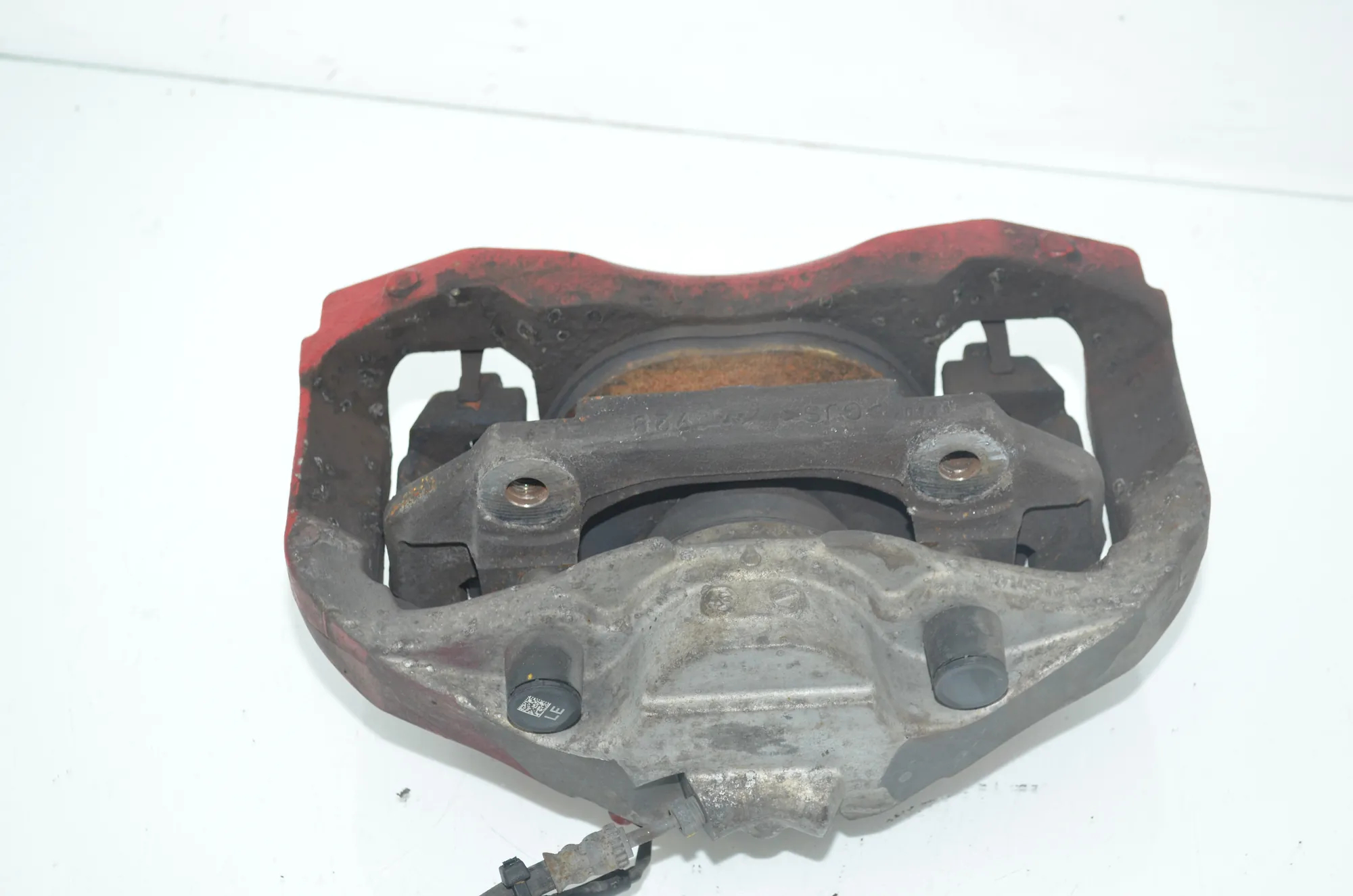 Front Left Brake Caliper – OEM 6786817 · BMW 5 Touring (F11) 530 d 2016 – 4