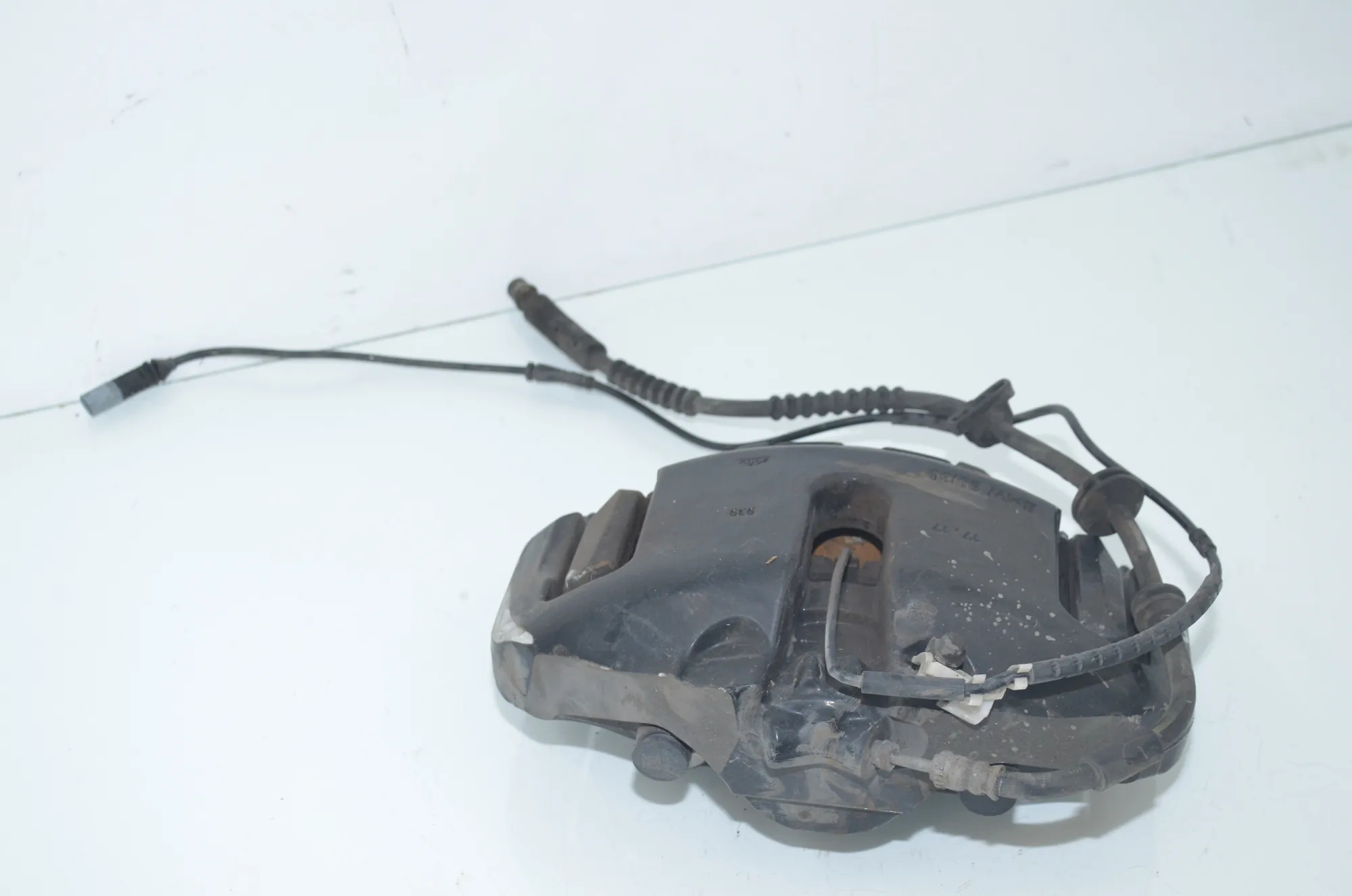 Front Left Brake Caliper – OEM 7846701 · BMW 6 Gran Coupe (F06) 640 d 2012 – 2