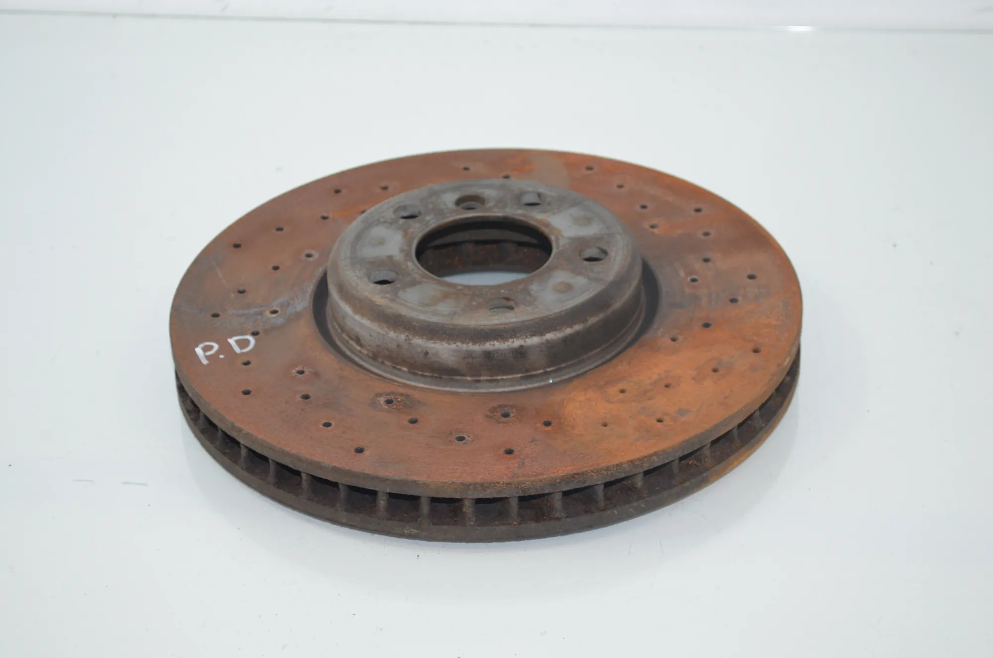 Front Right Brake Disc – OEM 6898730 · BMW 6 Gran Coupe (F06) 640 d 2012 – 2