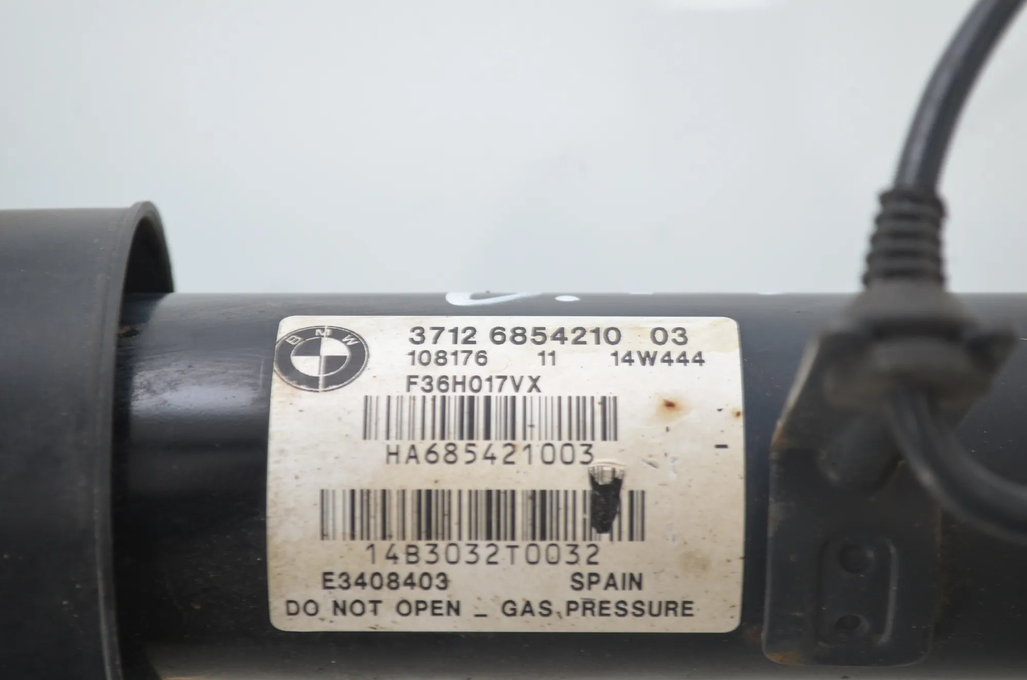 Rear Left Shock Absorber – OEM 6854210 · BMW 4 Gran Coupe (F36) 430 d xDrive 2014 – 4