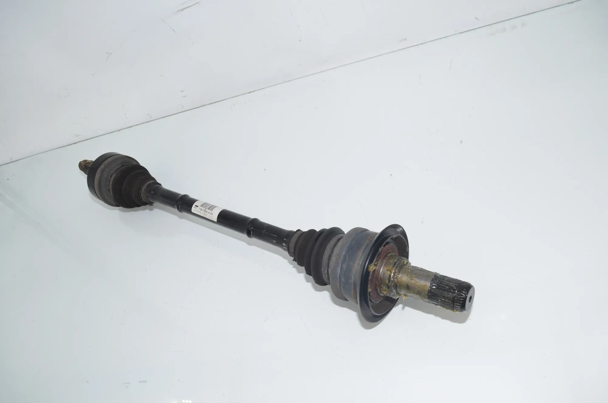 Rear Left Driveshaft – OEM 7597689 · BMW 4 Gran Coupe (F36) 430 d xDrive 2014 – 2