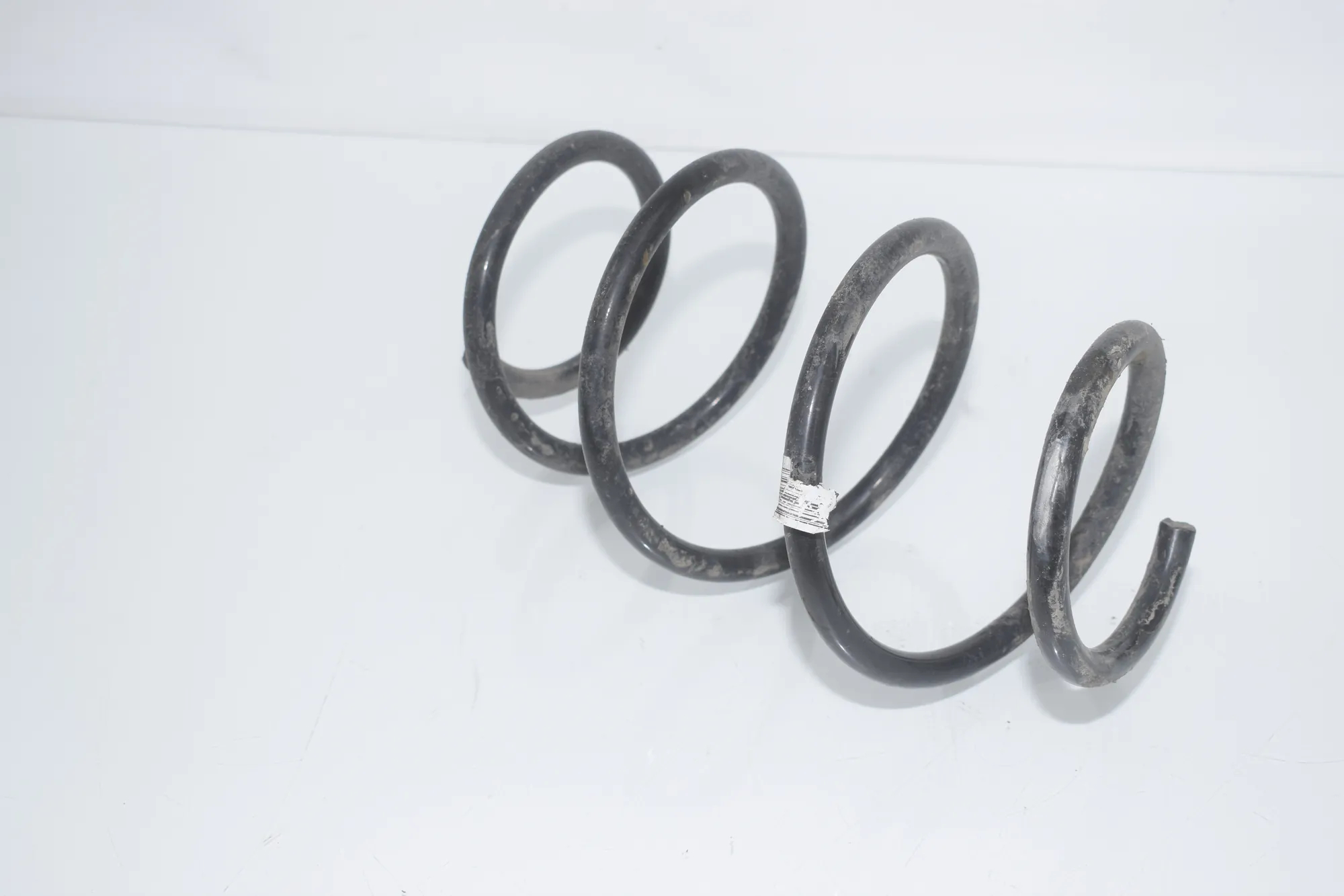 Front Left Coil Spring – OEM 6866504 · BMW 2 Gran Tourer (F46) 216 d 2015 – 3