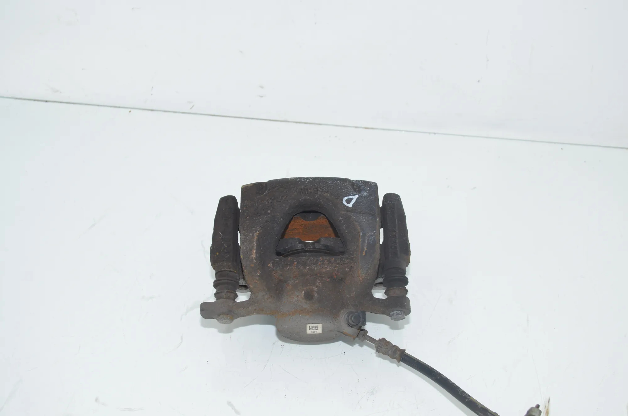 Front Right Brake Caliper – OEM 6860264 · BMW 2 Gran Tourer (F46) 216 d 2015 – 2