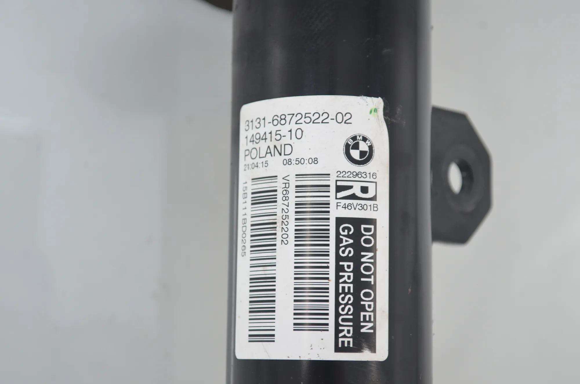 Front Right Shock Absorber – OEM 6872522 · BMW 2 Gran Tourer (F46) 216 d 2015 – 4