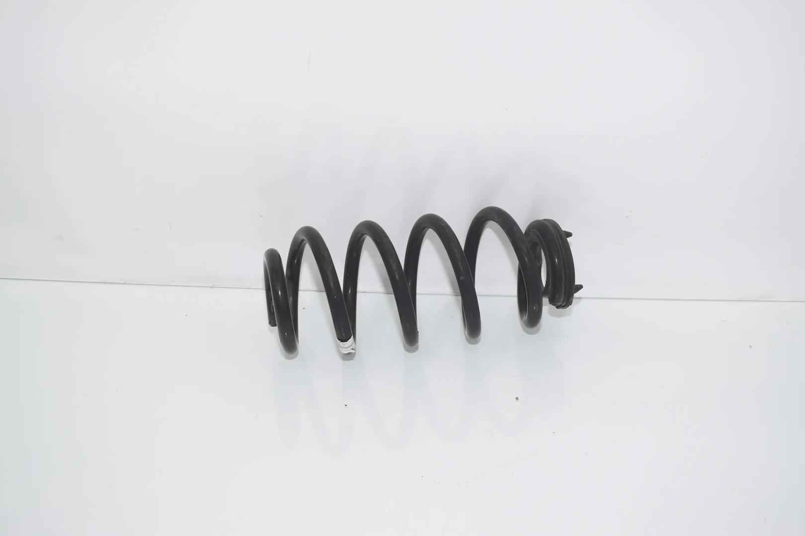 Rear Left Coil Spring – OEM 6866765 · BMW 2 Gran Tourer (F46) 216 d 2015 – 2