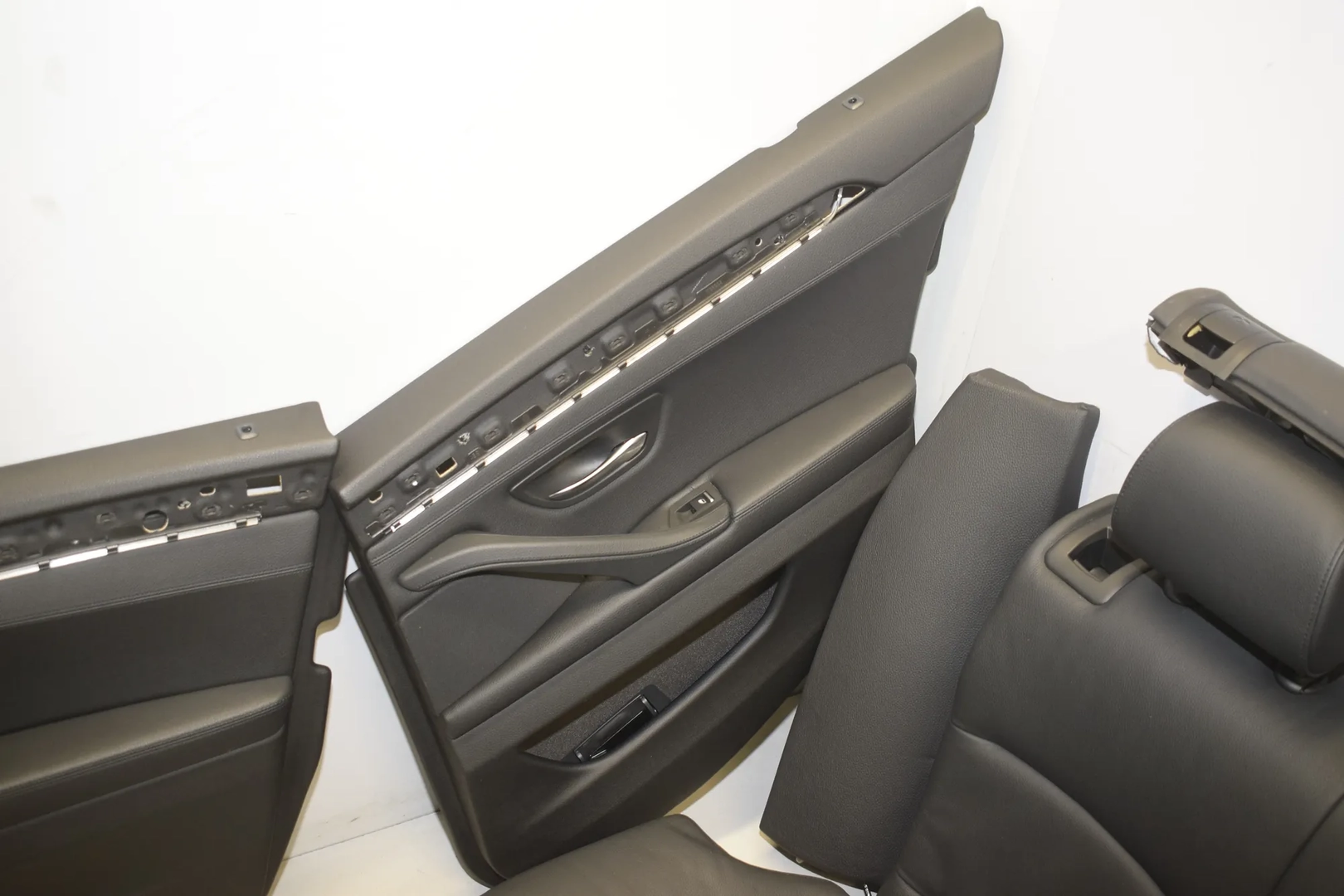 Seat set · BMW 5 Touring (F11) M 550 d xDrive 2012 – 11