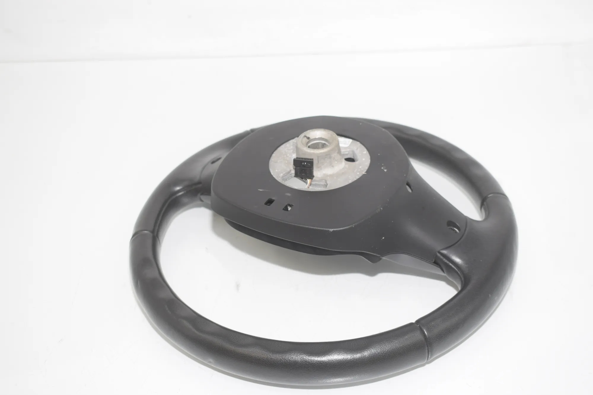 Steering Wheel – OEM 6870166 · BMW i3 (I01) s Electric 2020 – 6