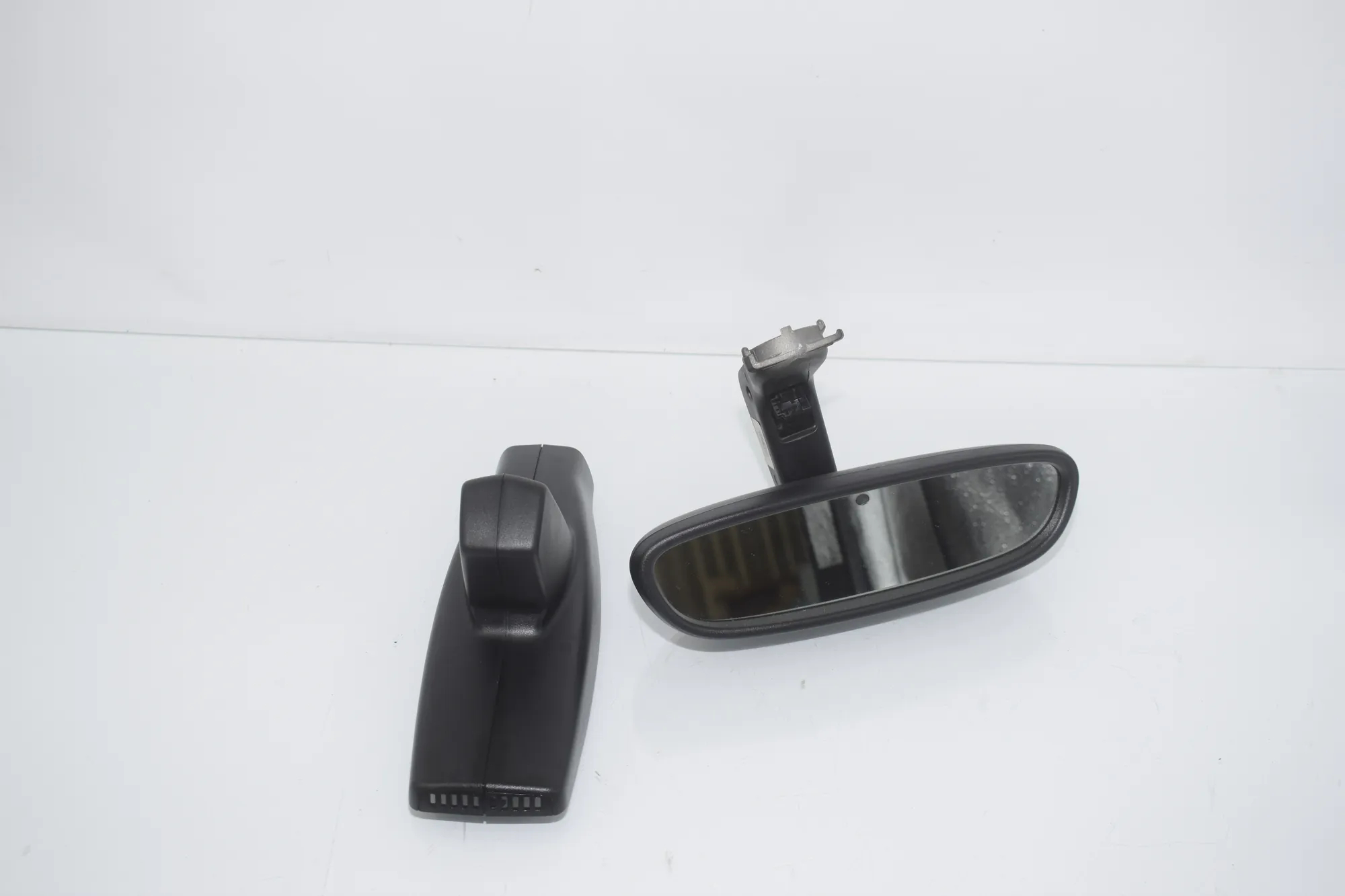 Interior Rear View Mirror – OEM 9284917 · BMW i3 (I01) s Electric 2020