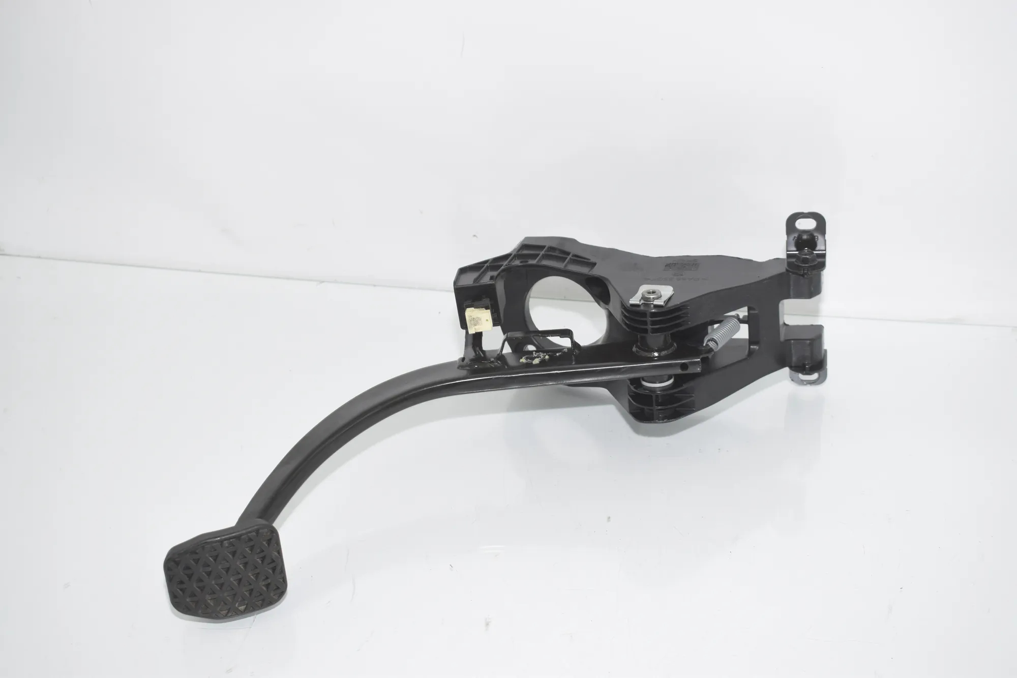 Brake Pedal – OEM 6799925 · BMW i3 (I01) s Electric 2020 – 2