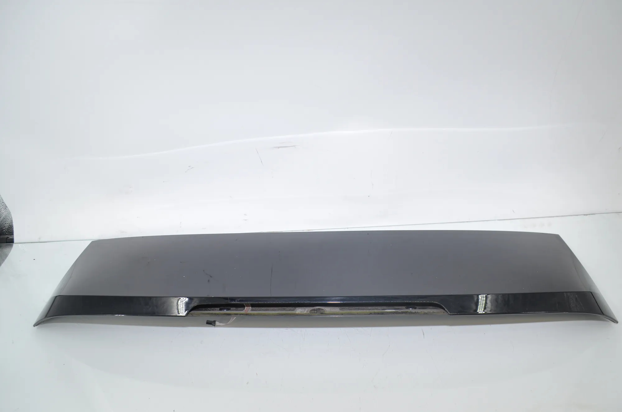 Tailgate Bootlid Spoiler – OEM 7305042 · BMW i3 (I01) s Electric 2020