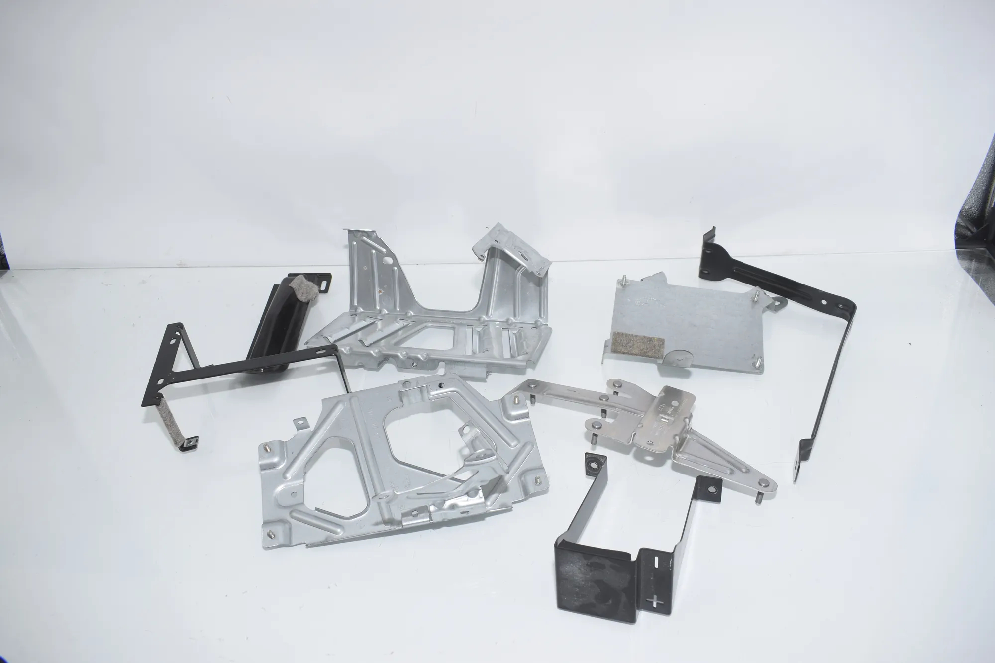 Bracket – OEM 9237830 · BMW 6 Gran Coupe (F06) 640 d 2012