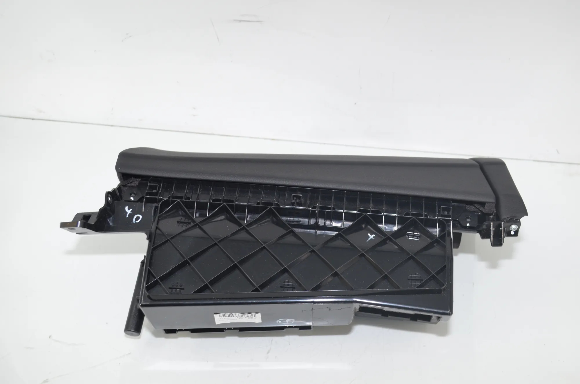 Glove Compartment – OEM 9197573 · BMW 6 Gran Coupe (F06) 640 d 2012 – 3