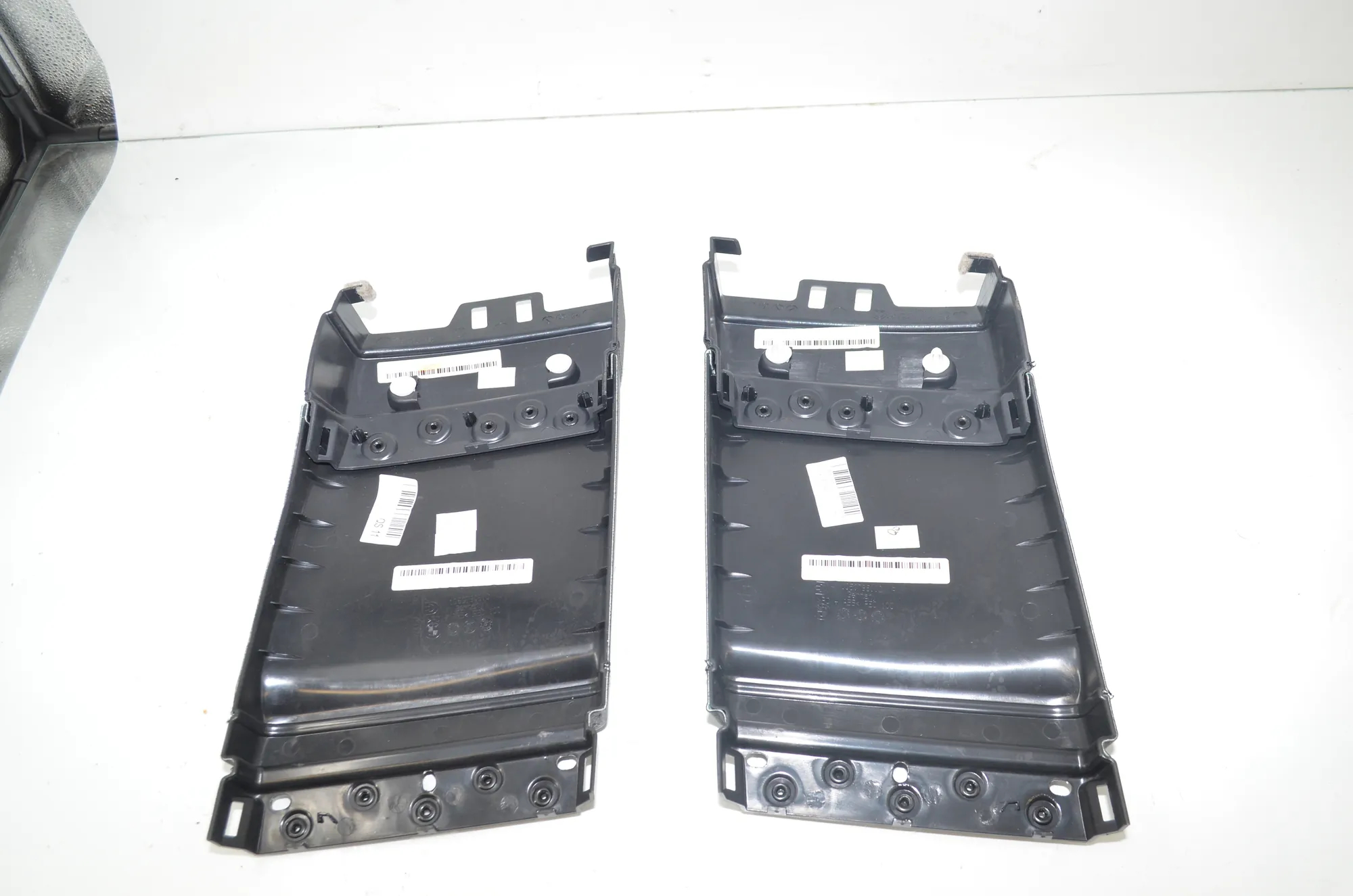 Right Side B Pillar Trim – OEM 7289384 · BMW 6 Gran Coupe (F06) 640 d 2012 – 3