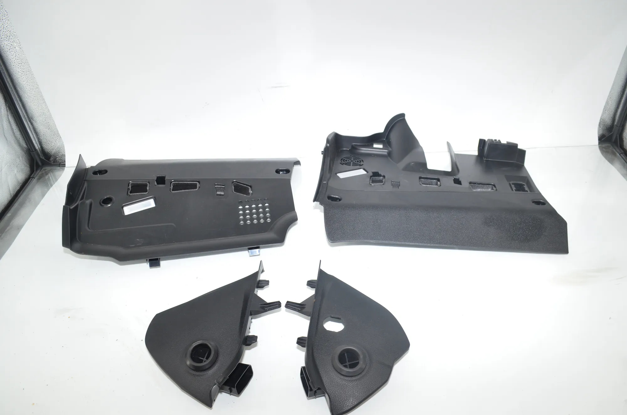 Dashboard Lower Trim – OEM 9166701 · BMW 6 Gran Coupe (F06) 640 d 2012