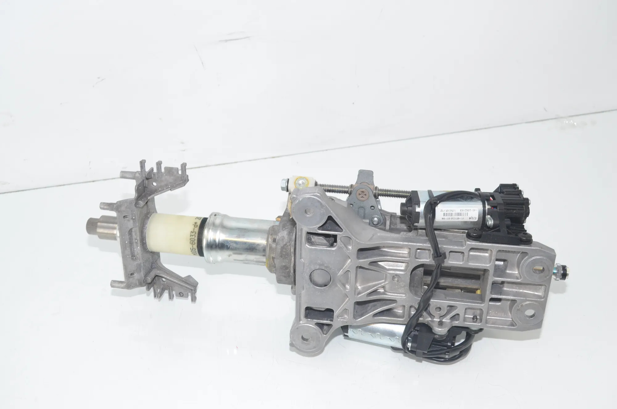Steering Wheel Adjustment Mechanism – OEM 6788155 · BMW 5 Touring (F11) M 550 d xDrive 2012 – 4