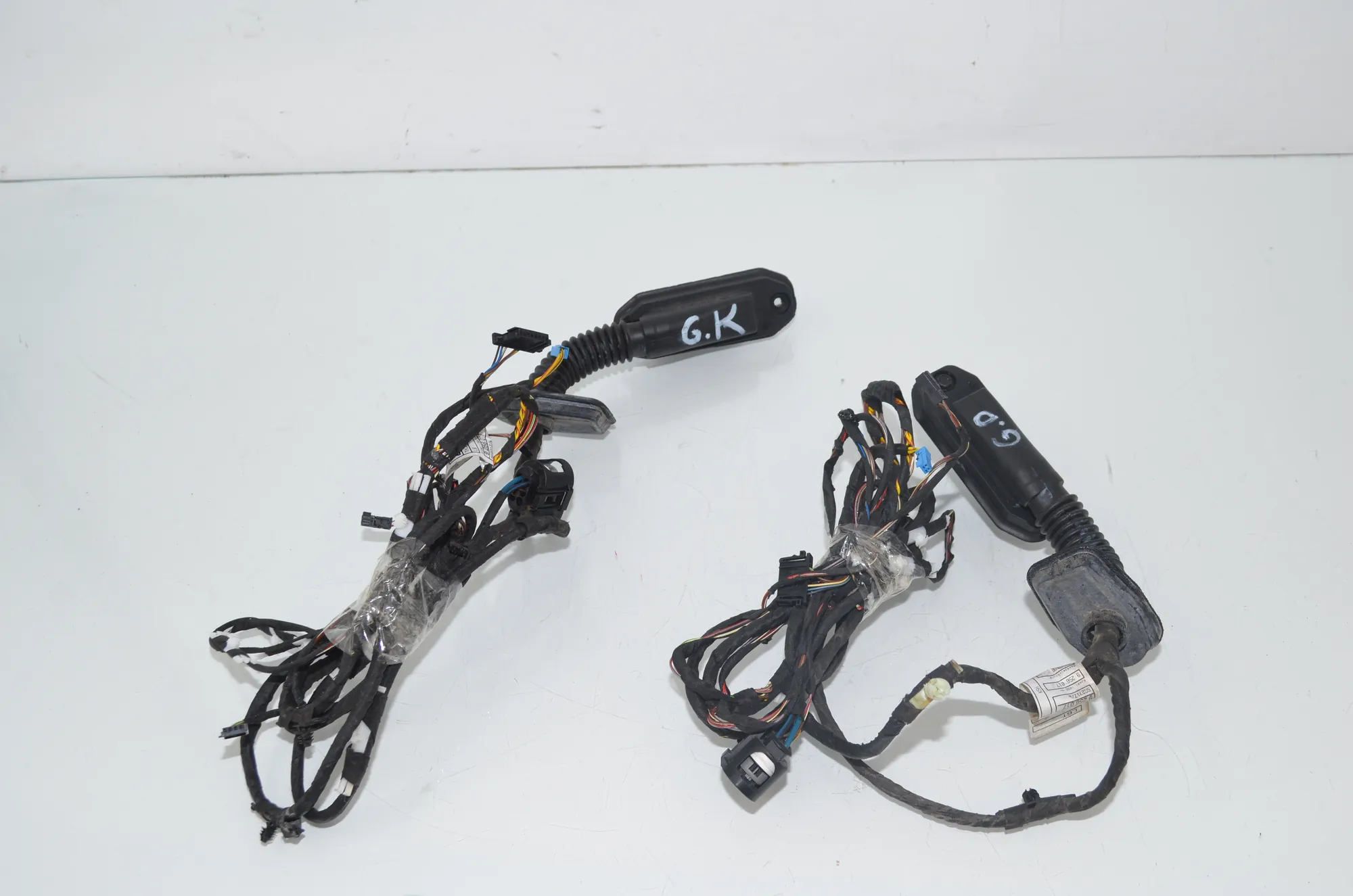Rear Left Door Wiring – OEM 9256017 · BMW 5 Touring (F11) M 550 d xDrive 2012