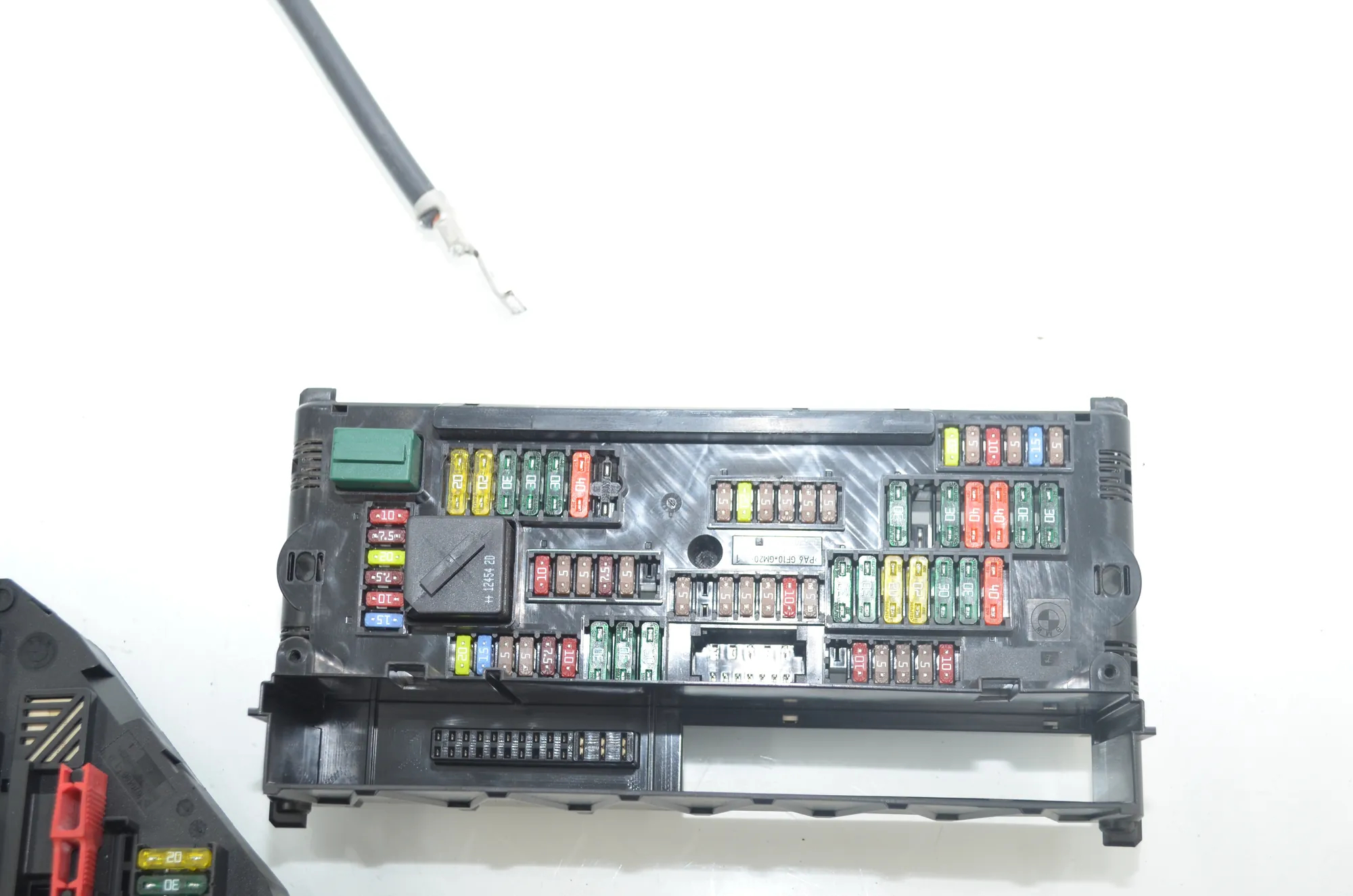 Fuse Box – OEM 9252815 · BMW 5 Touring (F11) M 550 d xDrive 2012 – 4