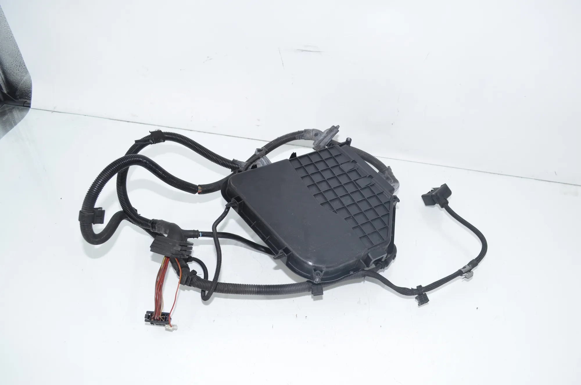 Engine Cable Harness – OEM 8518829 · BMW 5 Touring (F11) M 550 d xDrive 2012 – 3