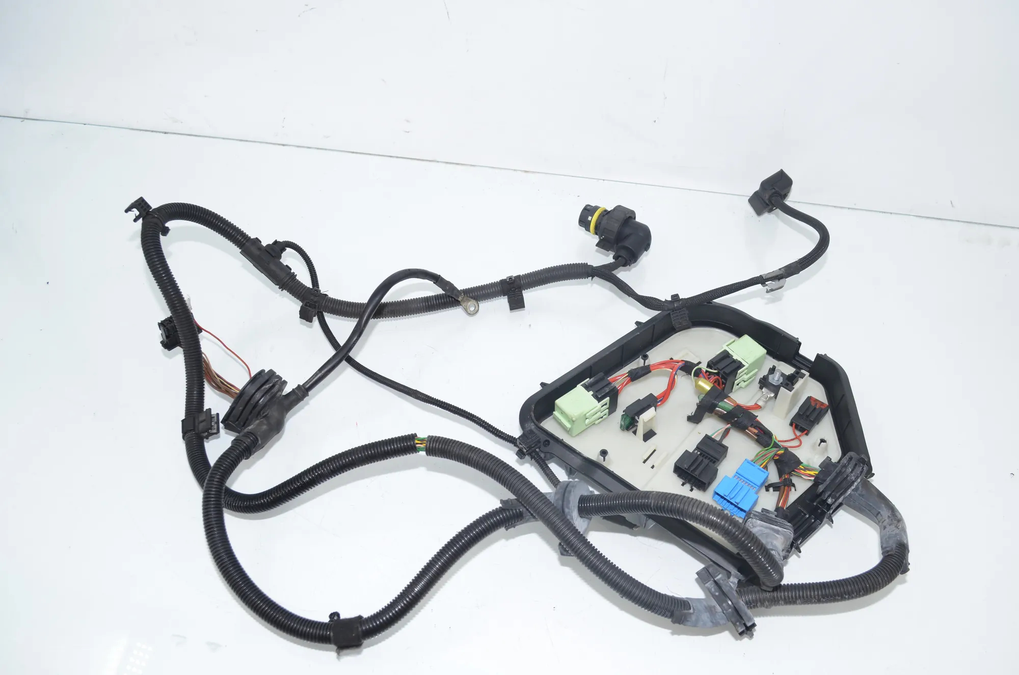 Engine Cable Harness – OEM 8518829 · BMW 5 Touring (F11) M 550 d xDrive 2012 – 2