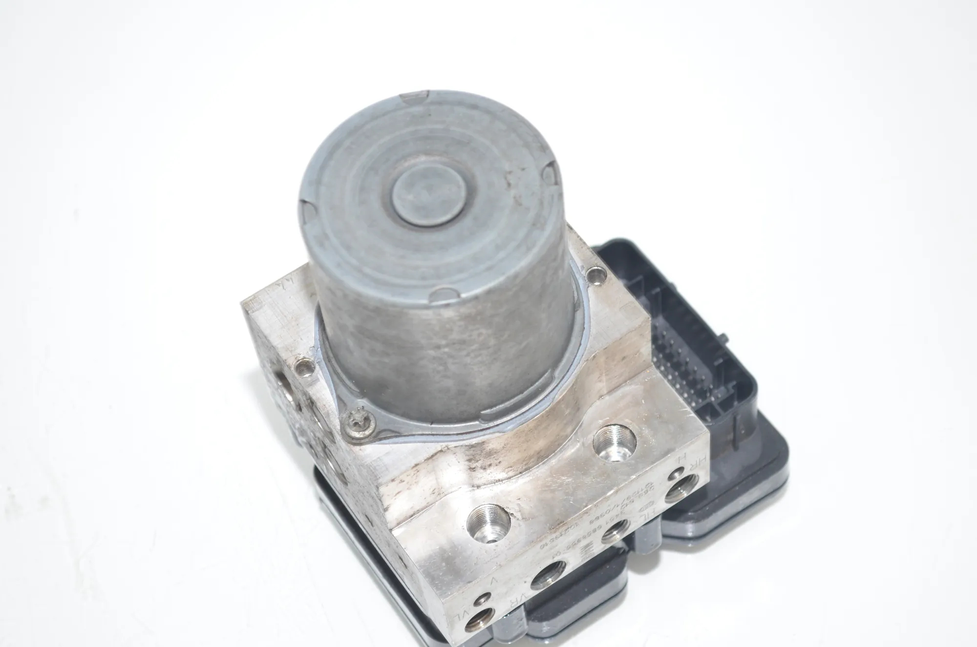 Distance Radar Sensor – OEM 6853405 · BMW 5 Touring (F11) M 550 d xDrive 2012 – 3