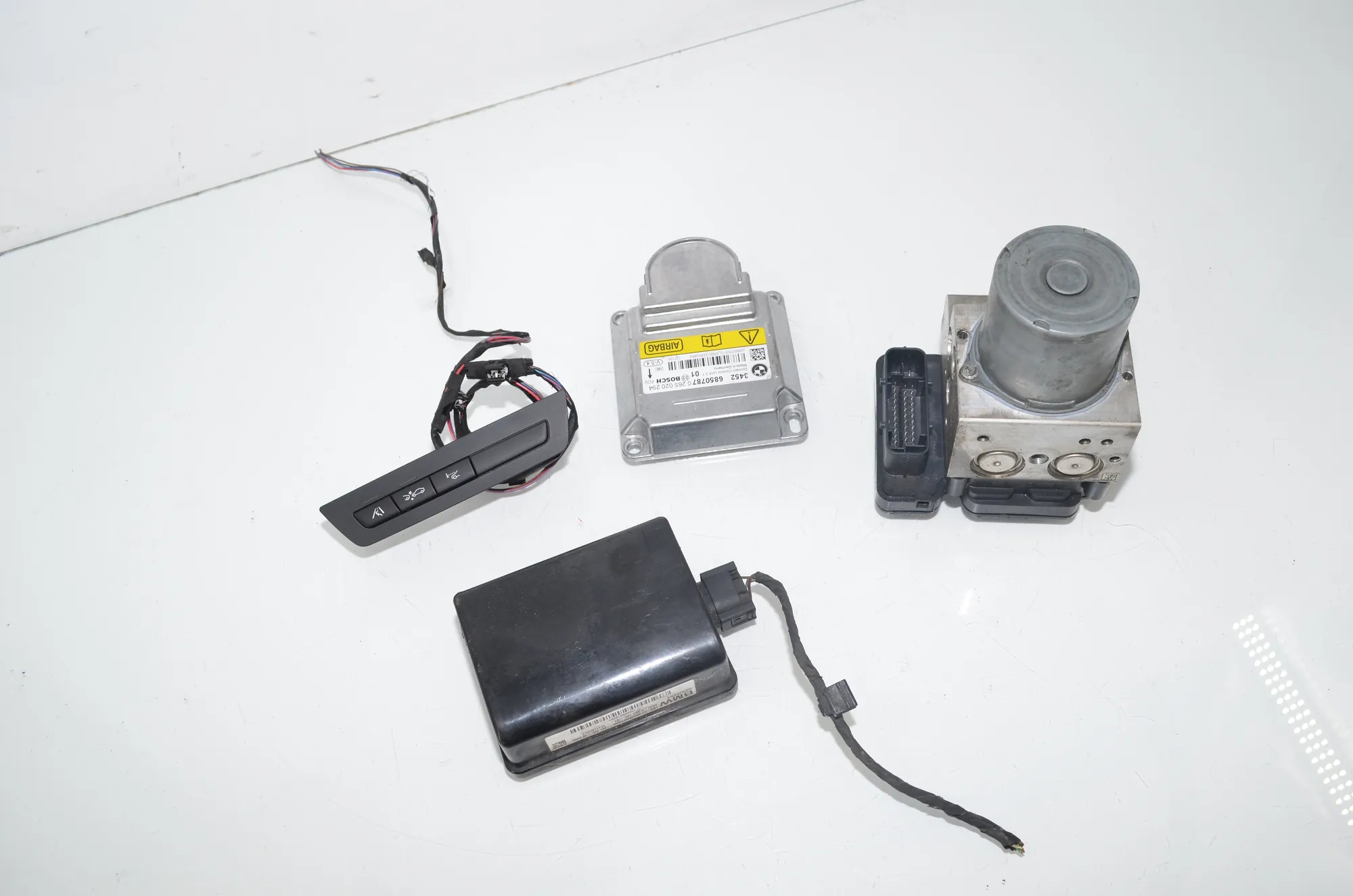 Distance Radar Sensor – OEM 6853405 · BMW 5 Touring (F11) M 550 d xDrive 2012