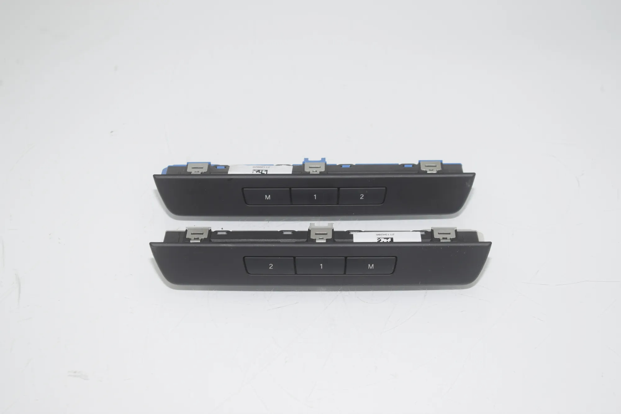 Right Seat Control Buttons – OEM 9215808 · BMW 5 Touring (F11) M 550 d xDrive 2012