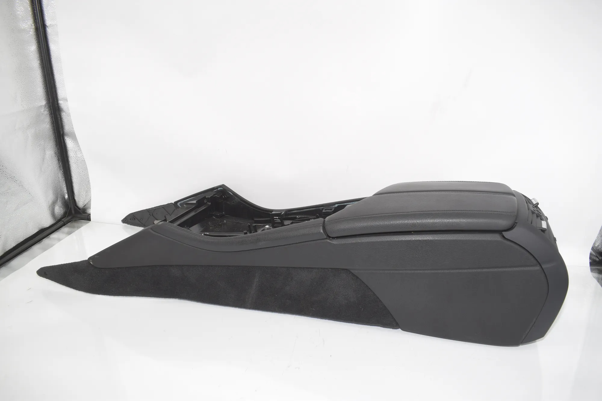 Center Console – OEM 9288913 · BMW 5 Touring (F11) M 550 d xDrive 2012 – 3
