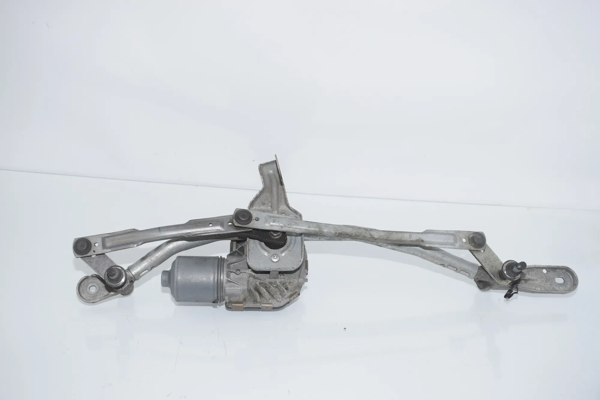 Front Windshield Wiper Mechanism – OEM 4899835 · BMW 5 Touring (F11) M 550 d xDrive 2012