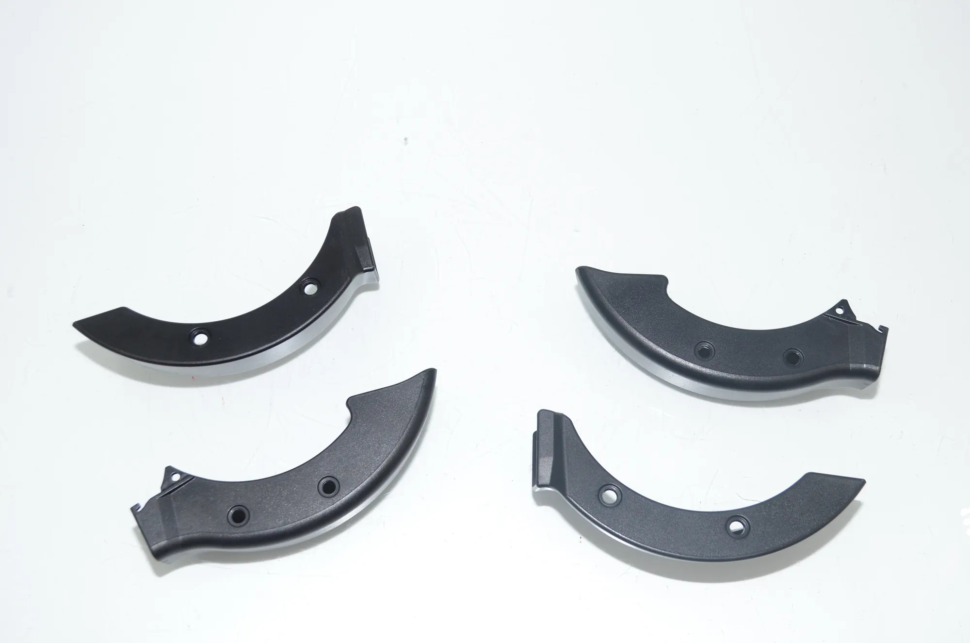 Hinge Trim – OEM 7222170 · BMW 5 Touring (F11) M 550 d xDrive 2012 – 3