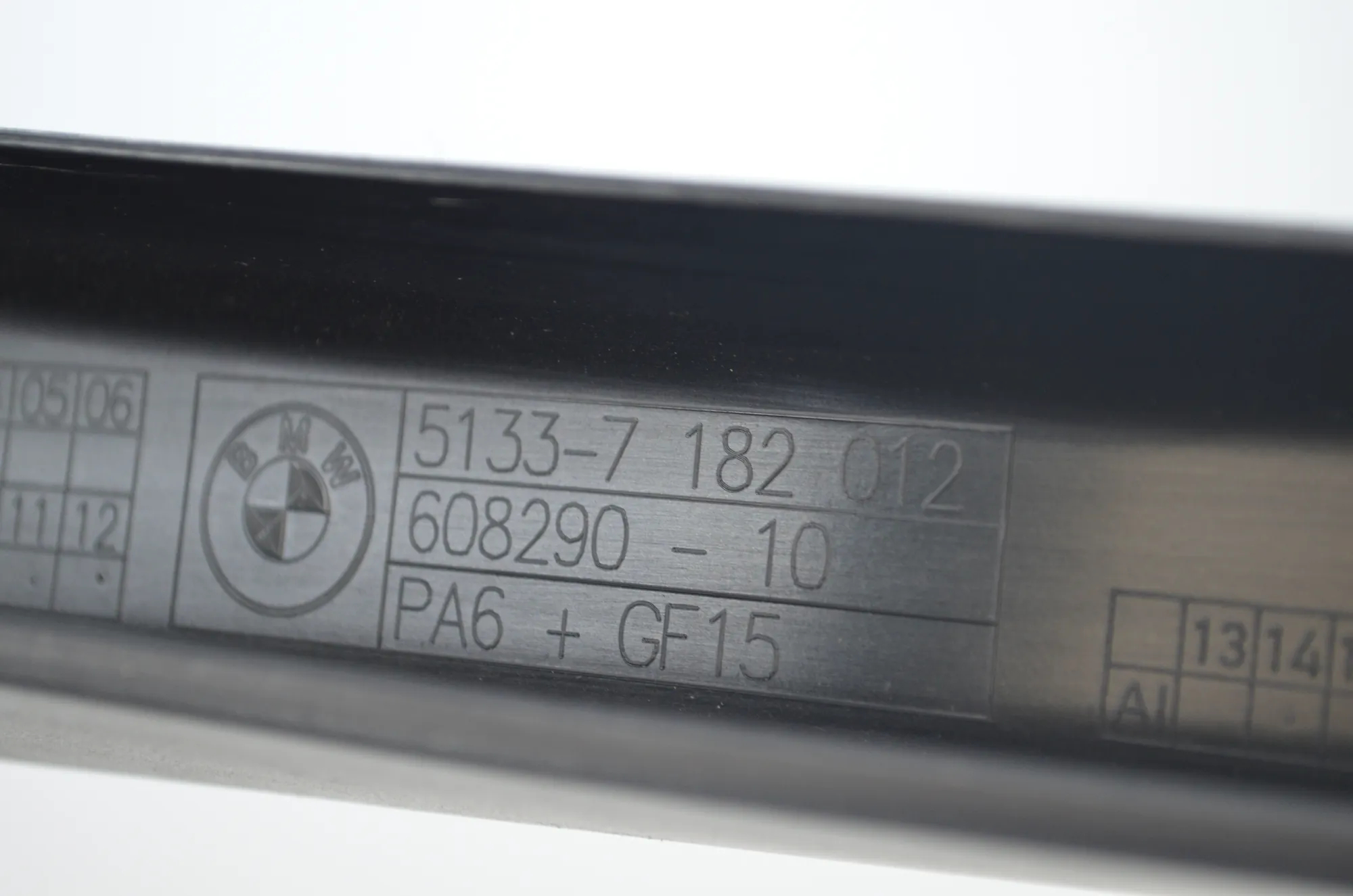 Front Left Door Panel Trim – OEM 7182011 · BMW 5 Touring (F11) M 550 d xDrive 2012 – 7