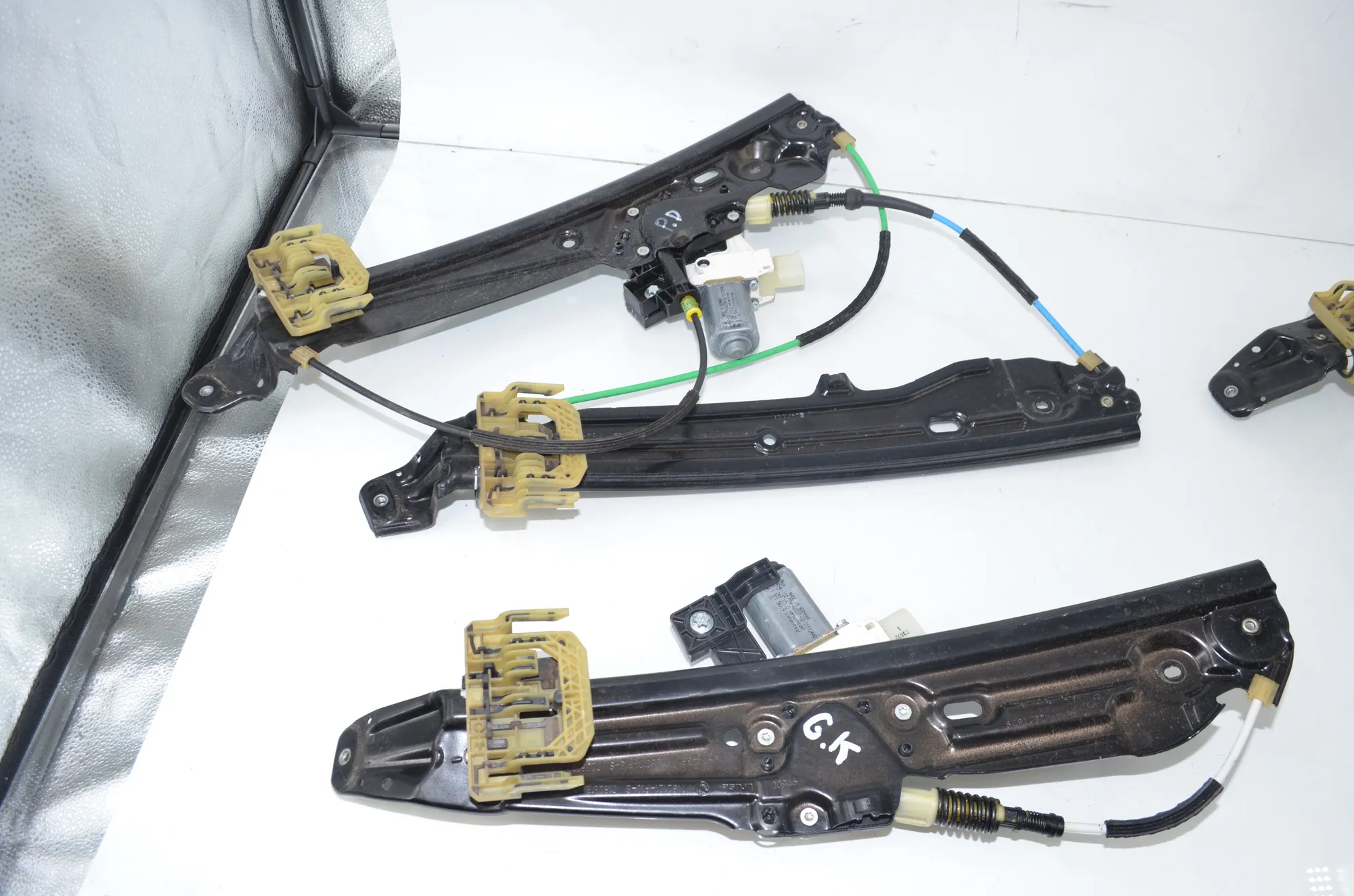 Front Left Door Window Regulator – OEM 7182132 · BMW 5 Touring (F11) M 550 d xDrive 2012 – 2