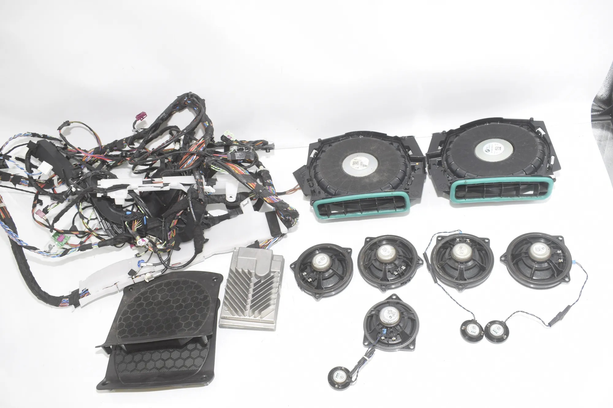 Sound Audio System Set – OEM 2622562 · BMW 3 Touring (G21) (2019 - -) 320 d 2019 – 4