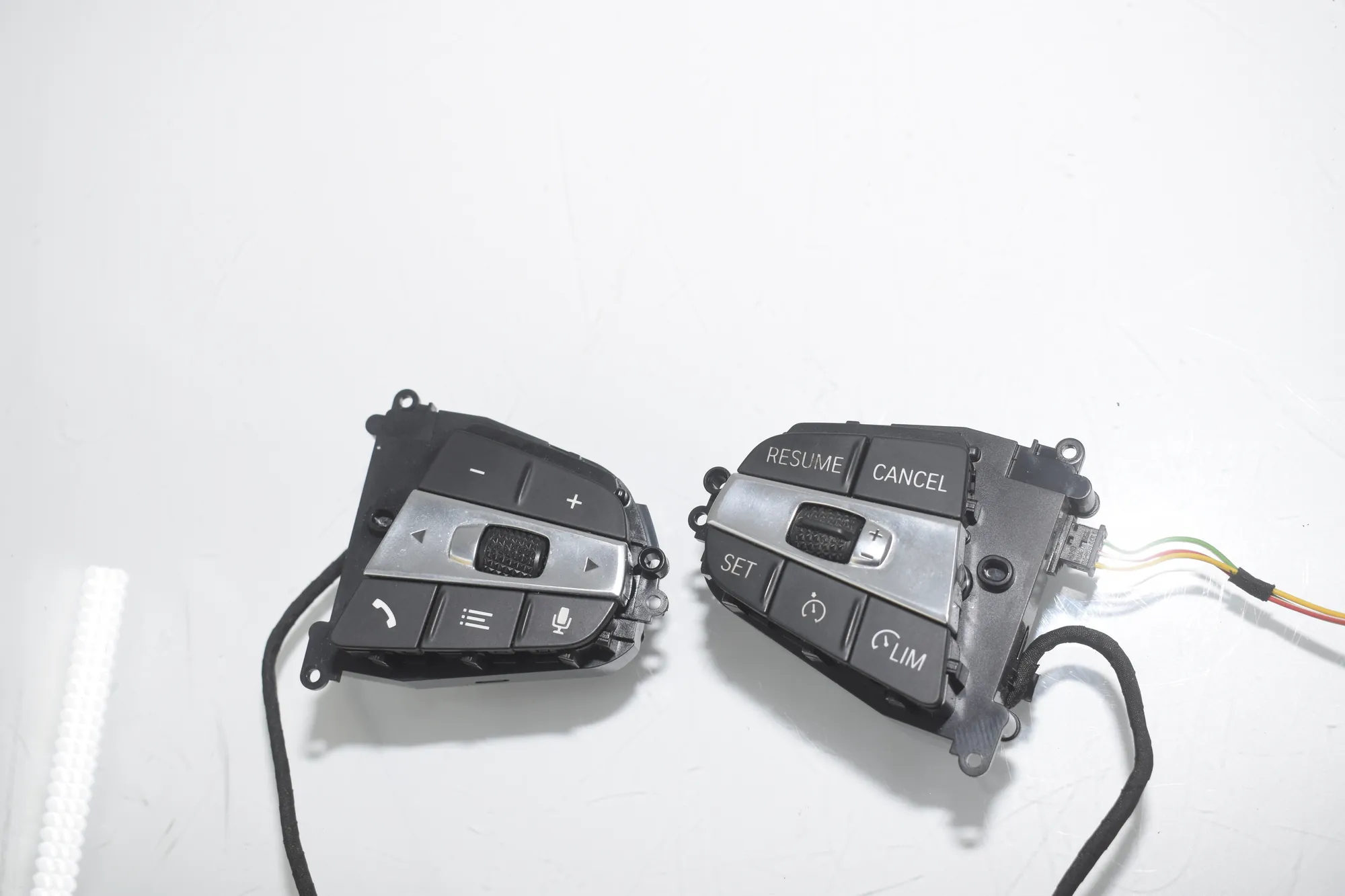 Steering Wheel Button Switches – OEM 9873213 · BMW 3 Touring (G21) (2019 - -) 320 d 2019 – 2