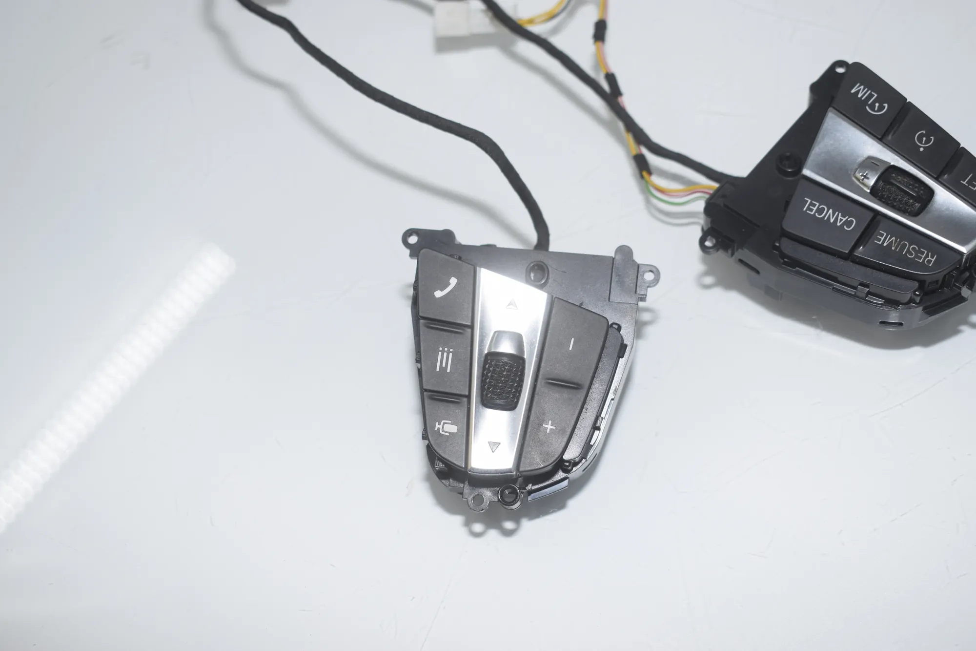 Steering Wheel Button Switches – OEM 9873213 · BMW 3 Touring (G21) (2019 - -) 320 d 2019 – 4