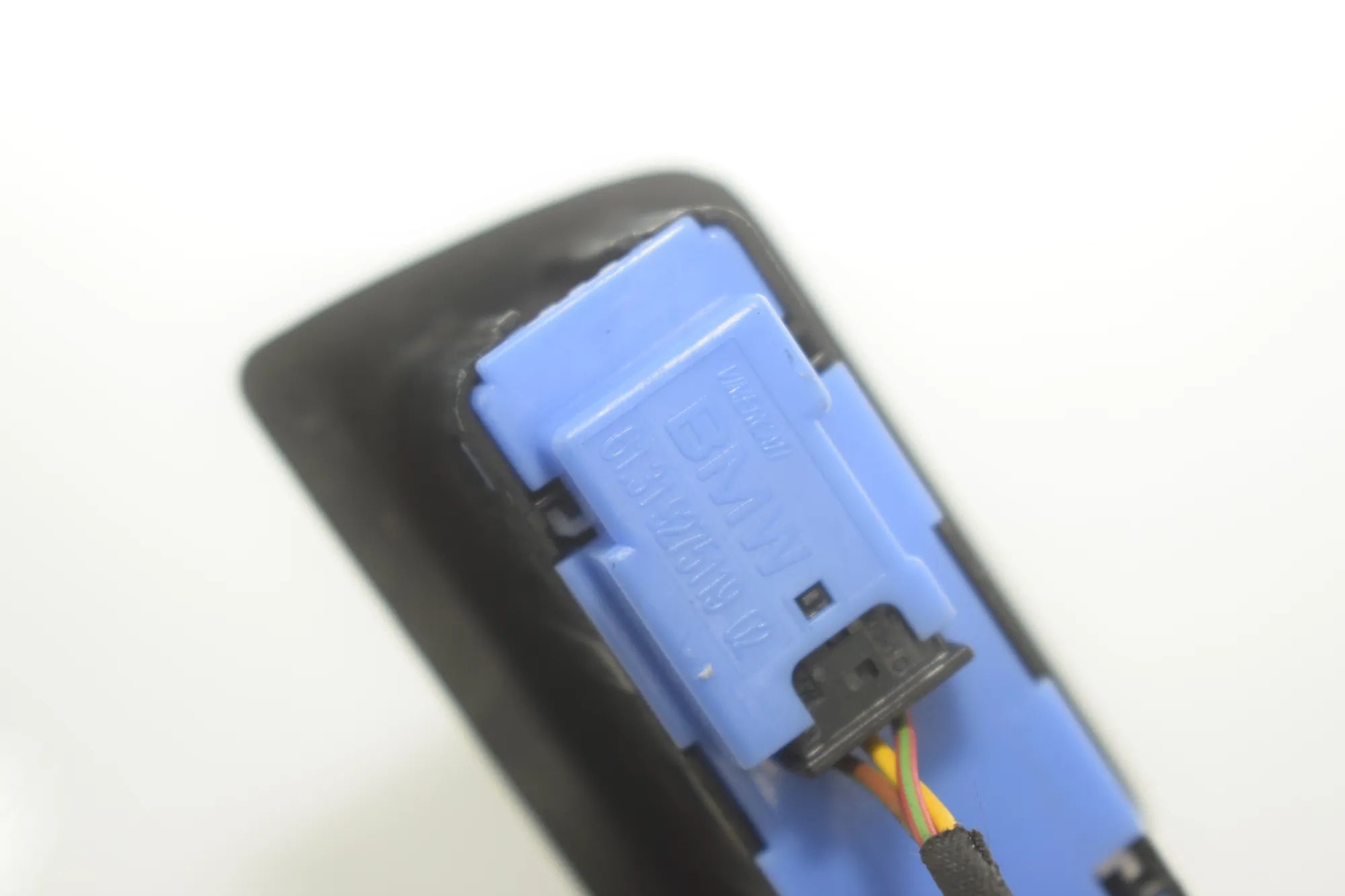 Electric Tailgate Opening Kit – OEM 9275119 · BMW 3 Touring (G21) (2019 - -) 320 d 2019 – 5