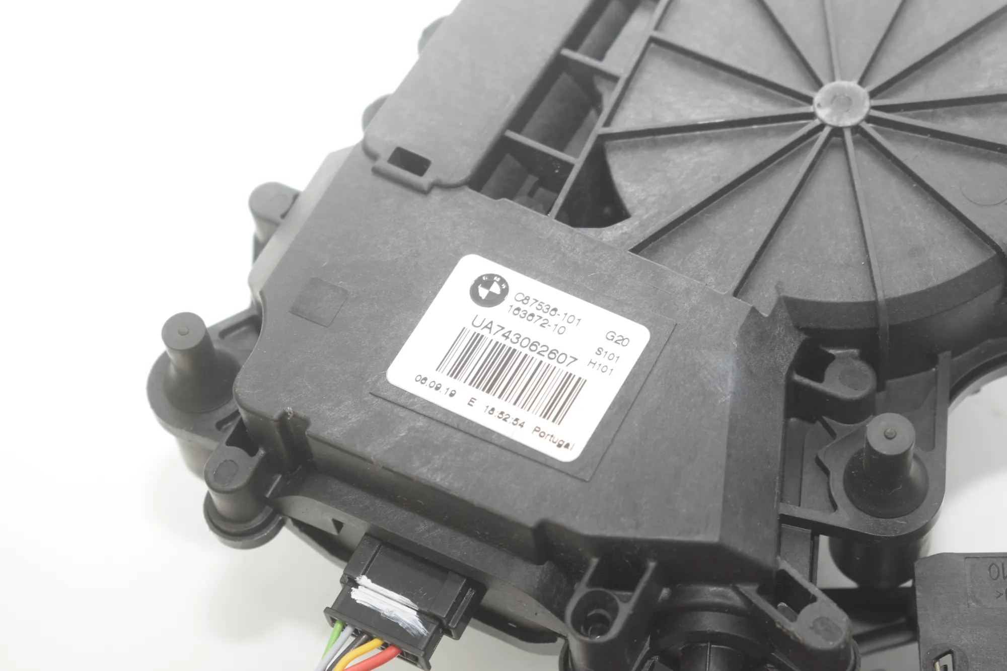 Electric Tailgate Opening Kit – OEM 9275119 · BMW 3 Touring (G21) (2019 - -) 320 d 2019 – 11