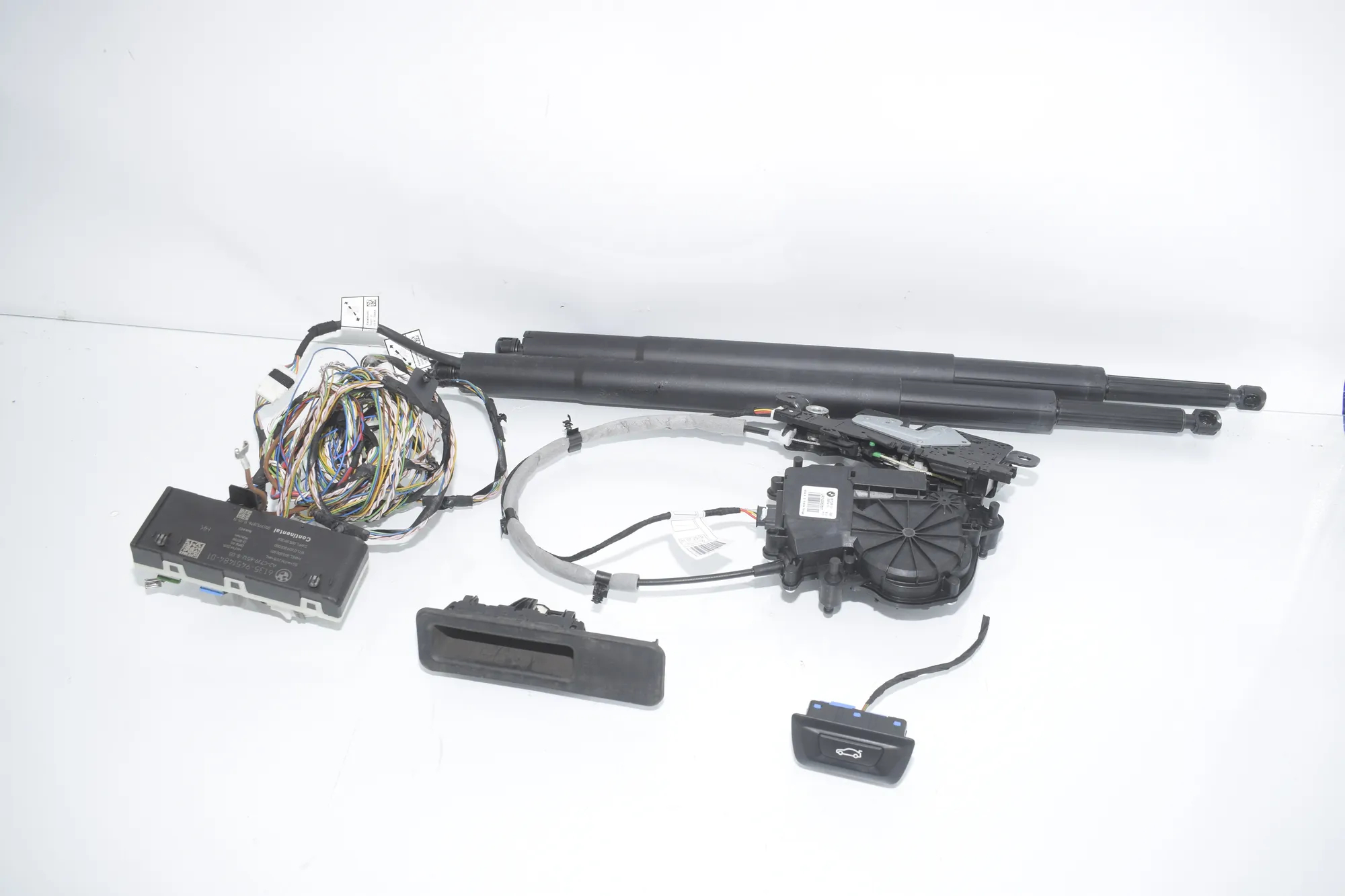 Electric Tailgate Opening Kit – OEM 9275119 · BMW 3 Touring (G21) (2019 - -) 320 d 2019