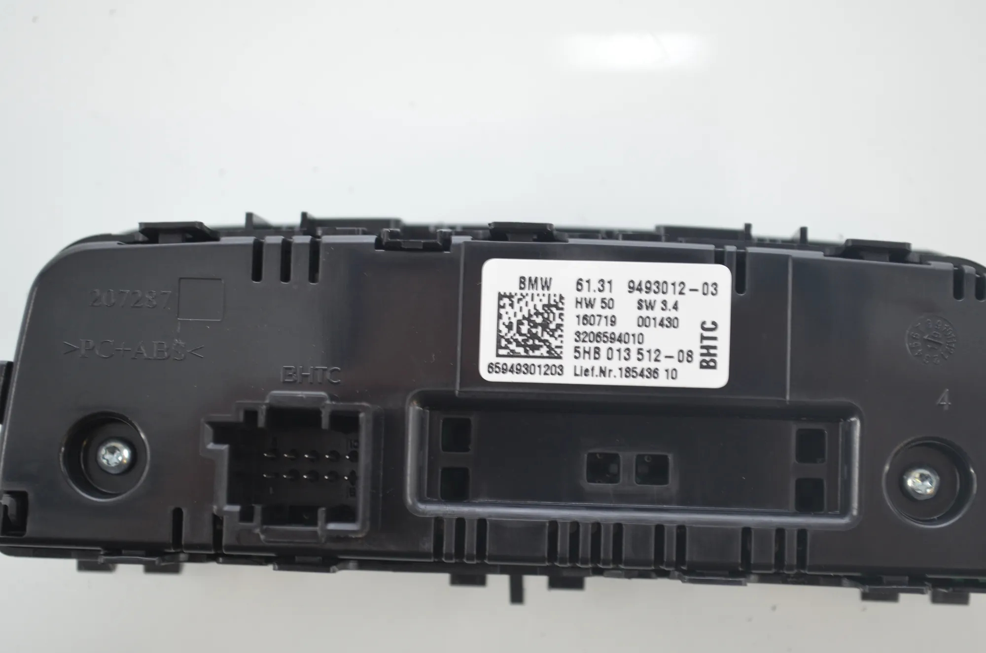 Climate Control Unit – OEM 9493012 · BMW 3 Touring (G21) (2019 - -) 320 d 2019 – 5