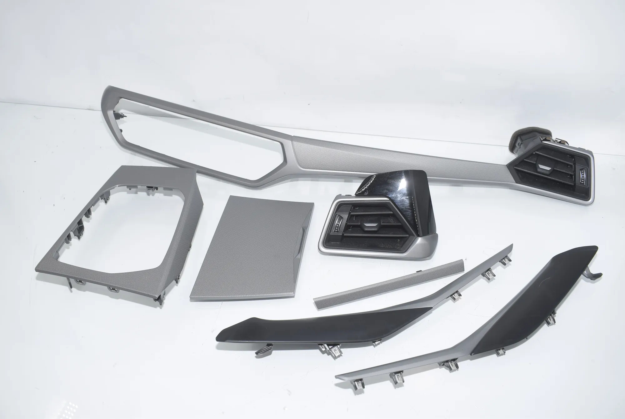Interior Trim Strips Kit – OEM 6806780 · BMW 3 Touring (G21) (2019 - -) 320 d 2019 – 4
