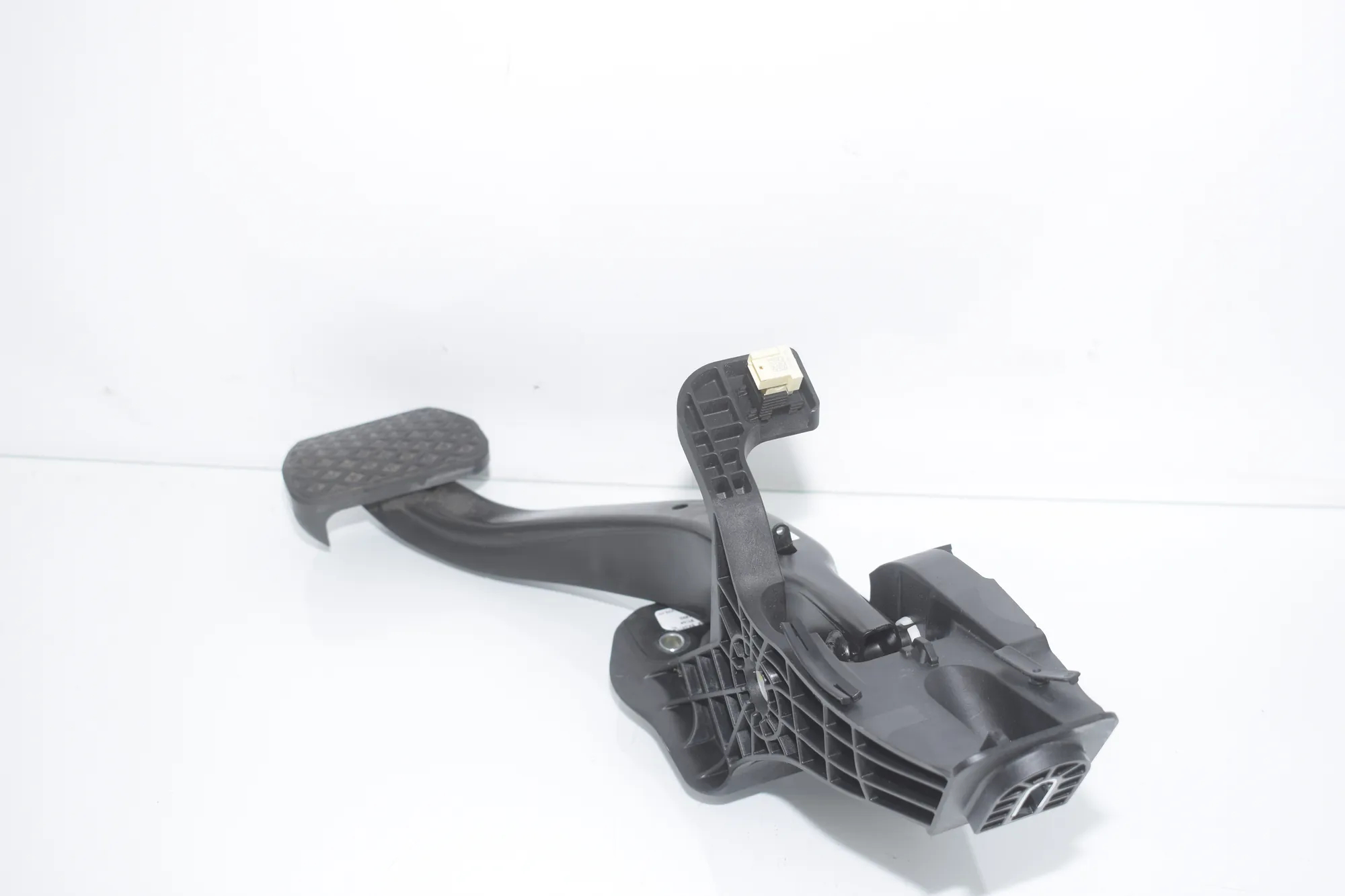 Brake Pedal – OEM 8731140 · BMW 3 Touring (G21) (2019 - -) 320 d 2019 – 3