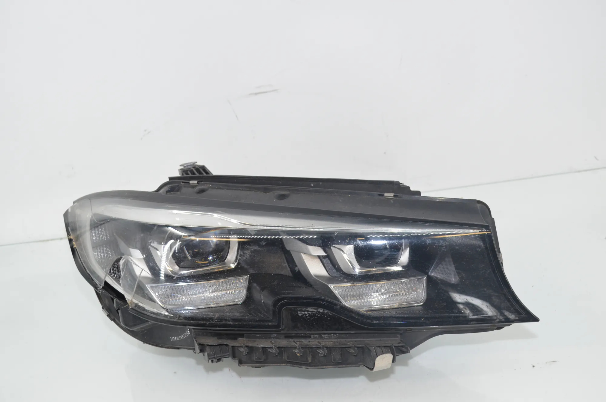 Front Right Headlight – OEM 9481696 · BMW 3 Touring (G21) (2019 - -) 320 d 2019