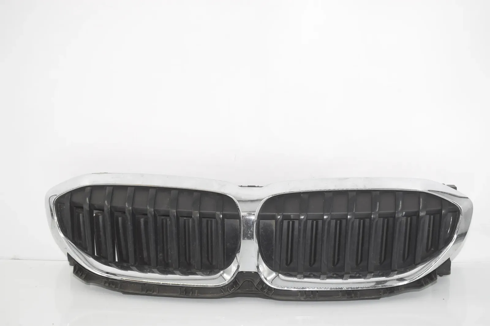 Radiator Air Intake Channel – OEM 9465188 · BMW 3 Touring (G21) (2019 - -) 320 d 2019