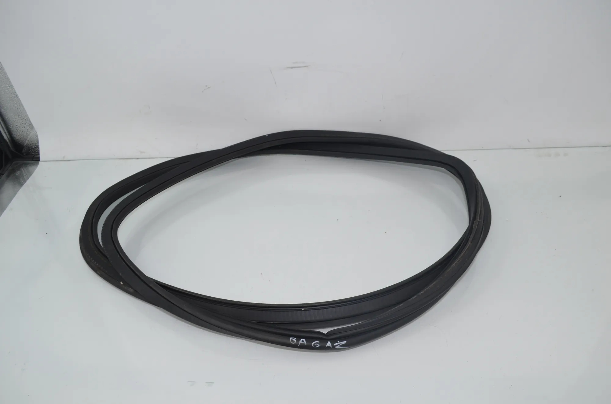 Tailgate Rubber Seal – OEM 8497196 · BMW 3 Touring (G21) (2019 - -) 320 d 2019