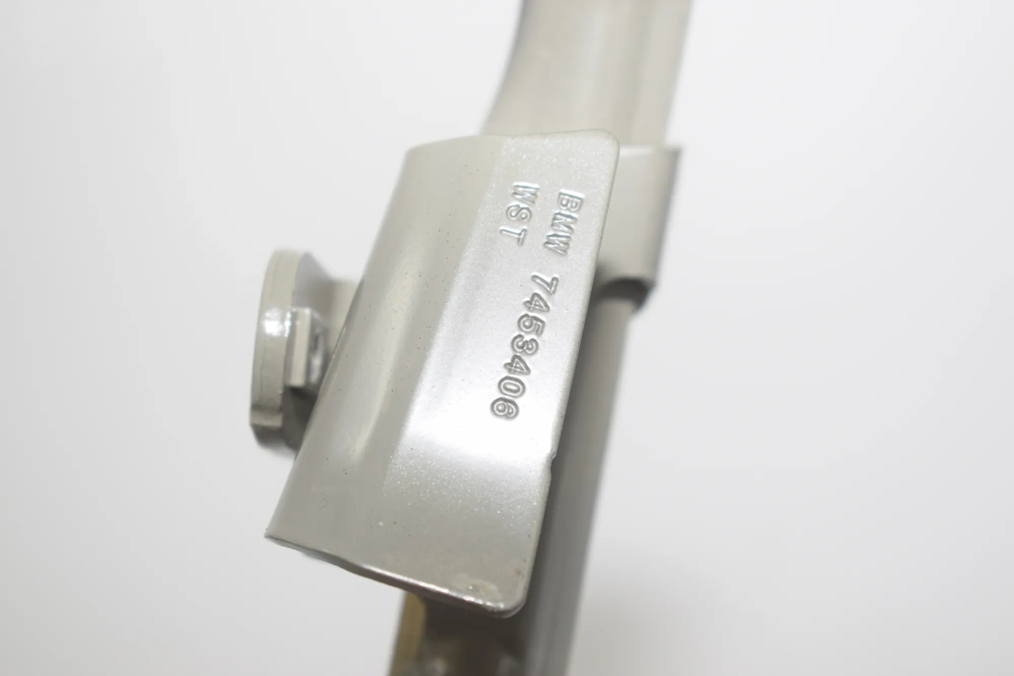 Left Side Bootlid Hinge – OEM 7453405 · BMW 3 Touring (G21) (2019 - -) 320 d 2019 – 4