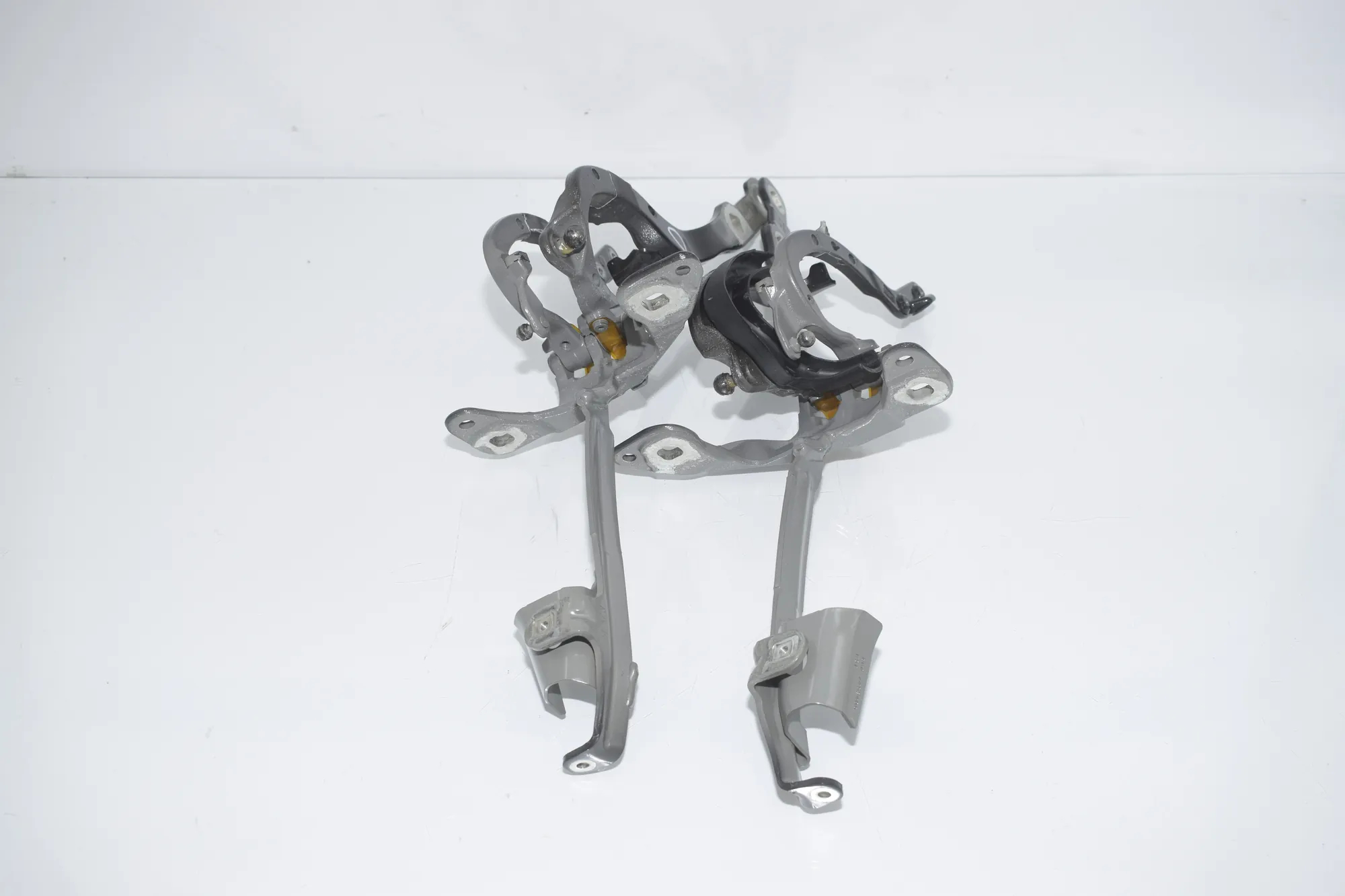 Left Side Bootlid Hinge – OEM 7453405 · BMW 3 Touring (G21) (2019 - -) 320 d 2019