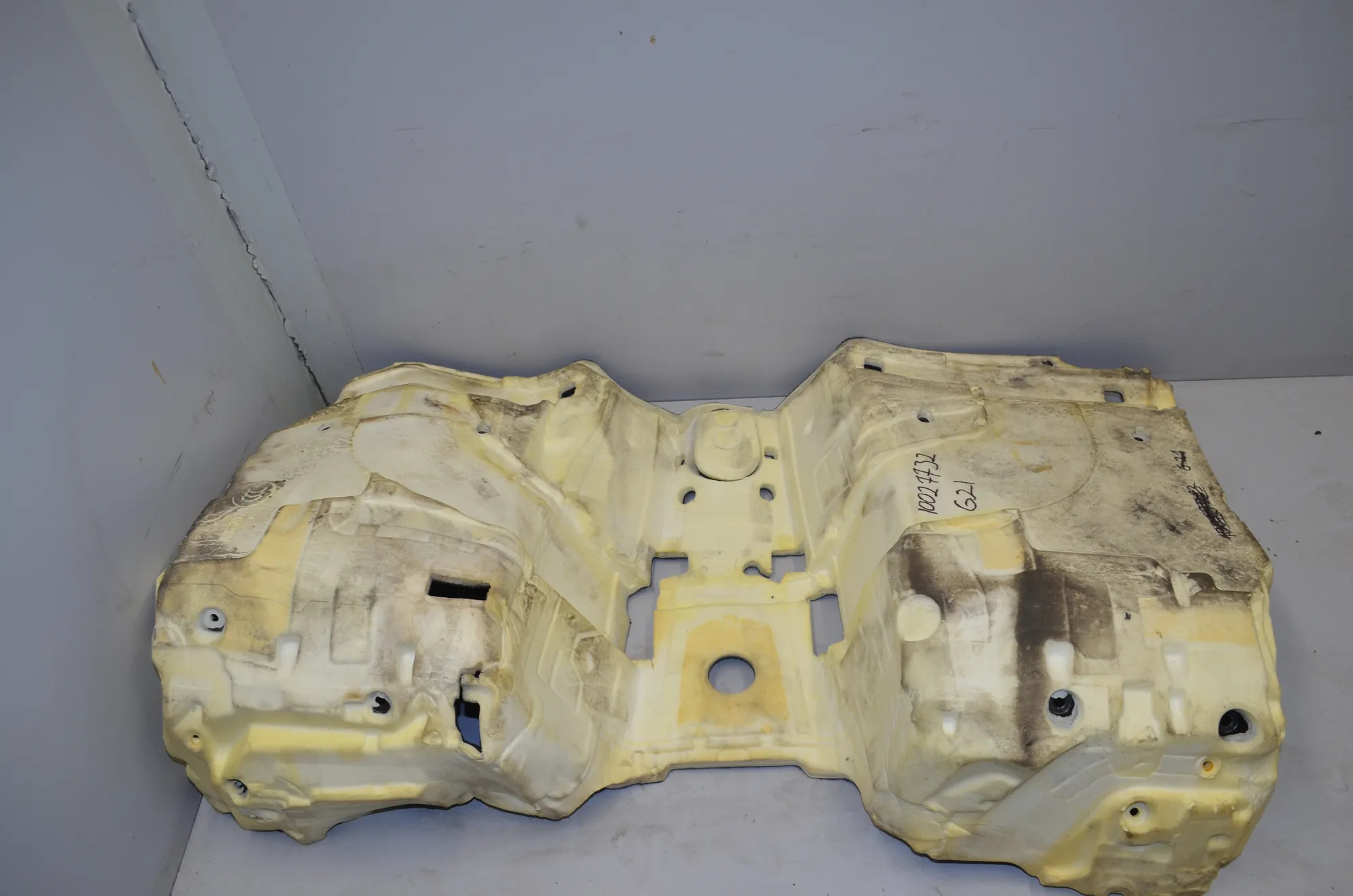 Interior Mat – OEM 7483083 · BMW 3 Touring (G21) (2019 - -) 320 d 2019 – 3