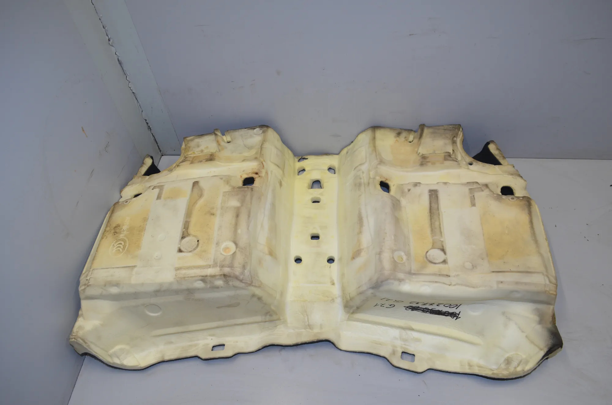 Interior Mat – OEM 7483082 · BMW 3 Touring (G21) (2019 - -) 320 d 2019 – 4
