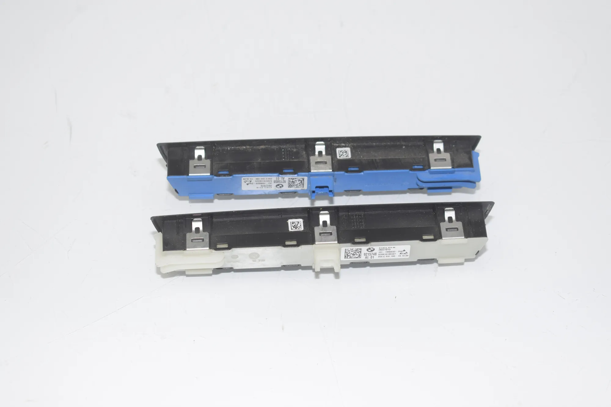 Right Seat Control Buttons – OEM 9215748 · BMW 5 Gran Turismo (F07) 530 d 2009 – 2