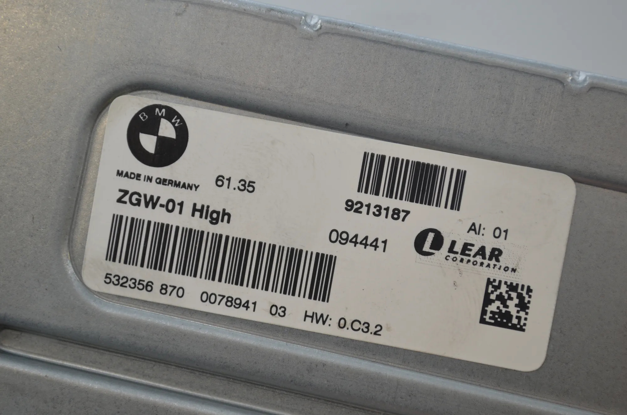 Other Control Units – OEM 9213187 · BMW 5 Gran Turismo (F07) 530 d 2009 – 9
