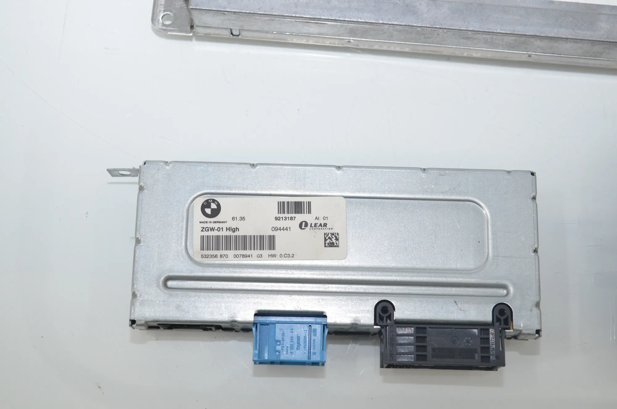 Other Control Units – OEM 9213187 · BMW 5 Gran Turismo (F07) 530 d 2009 – 6